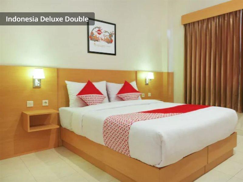 Urbanview Hotel Pondok Anggun Yogyakarta By Reddoorz Maguwo Exterior photo
